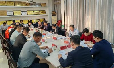 郝胜勇到大箕铺镇调研蔬菜产业链建设工作并主持召开专题会议 因地制宜做优做强做大蔬菜产业 把大箕铺镇打造成为全国蔬菜强镇