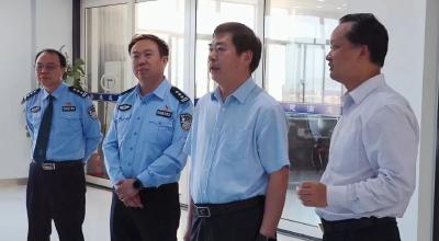 郝胜勇调研督导国庆节期间企业生产经营、景区运行和交通运营等工作时强调 主动靠前服务推动企业增产增效 科学调度保障群众安全有序出行