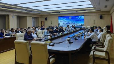 郝胜勇主持召开2023年全市经济社会发展形势通报会暨重阳节座谈会 充分发挥老同志优势和作用 共同推动大冶高质量发展