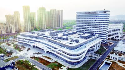 【贯彻落实市委七届七次全会精神 当好主力军 建成节点城 奋进五十强】新起点 新征程 新跨越 大冶市人民医院中心院区全面接诊