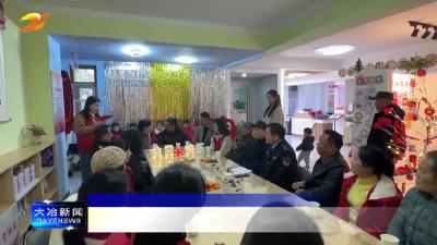 简讯：海雅社区为百岁老人贺寿