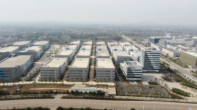 【保持“拼抢实”·奋进“五十强” 聚焦八大行动之有效投资】从“点上开花”到“串珠成链” 我市着力推进电子信息产业集群发展