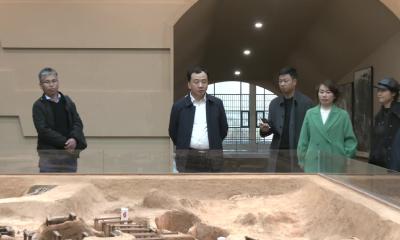 孙辄调研铜绿山古铜矿遗址VII矿体1号点展示提升工程 精心优化设计方案 持续擦亮遗址品牌