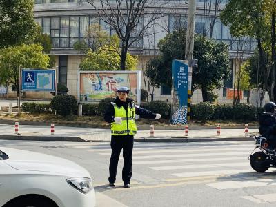 春节我在岗——春节更忙碌 平安“警”相随