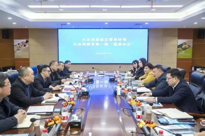 【保持“拼抢实”·奋进“五十强” 聚焦八大行动之优化营商环境】打造综合成本“洼地” 构建营商环境新高地