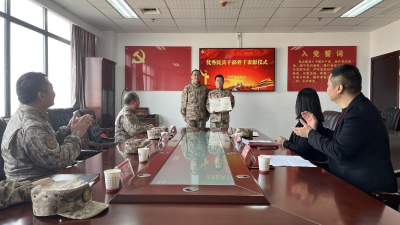 我市一民兵干部骨干获省级表彰