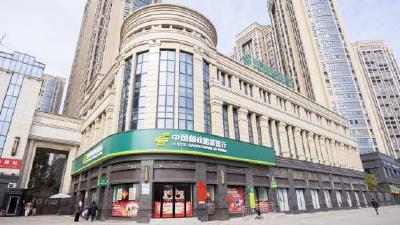 邮储银行大冶市支行：环境“启新颜”  服务“再升级”