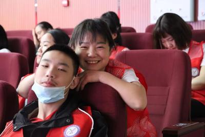2024年第二季度“中国好人榜”候选人接受评议 请为大爱母亲张霞点赞