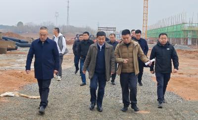 现场办公助力项目建设跑出“加速度”