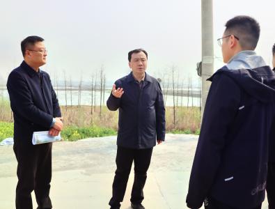 孙辄调研河湖长制工作
