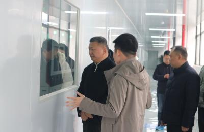 潘小进调研重点项目建设工作 强保障优服务 推动项目早竣工早投产早见效