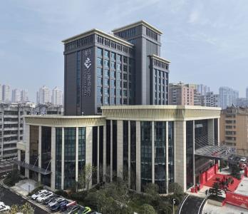 我市首例商务酒店“BIPV”项目投运