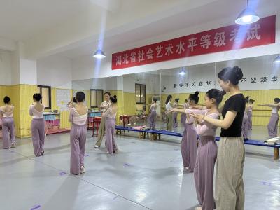 《大冶印象——姜桥美》 入围湖北省“金蕾杯”少儿文艺展演