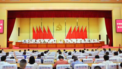市委常委会（扩大）会议暨冲刺千亿市誓师大会召开