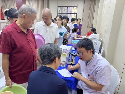 【图片新闻】便民义诊