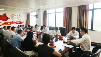 潘小进赴市科技局调研