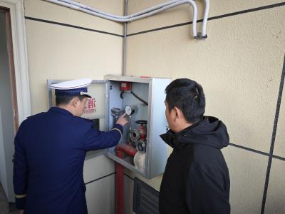 【报道追踪】多元联动 整治小区消防隐患