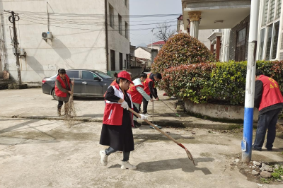 【农村人居环境整治】新屋下村：“双轮驱动”打造清洁家园