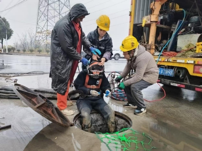 精准“探脉”快速修复  高新区5天破解污水外溢顽疾