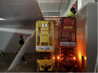 【聚焦支点建设·聚力五大攻坚 工业振兴】签约即开工 建设加速度 智联终端高端显示模组生产项目年后试投产