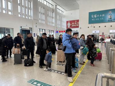 【新春走基层】“铁公空”全方位护航“团圆路” 我市春运平稳开局
