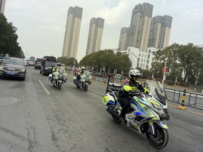 【新春走基层】春节更忙碌 平安“警”相随