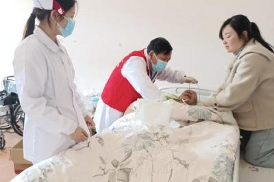 灵乡偏远山村再见上门服务的“赤脚医生”