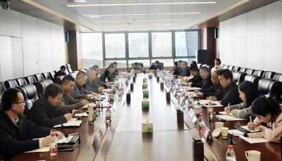 我市召开融通高科项目建设现场办公会