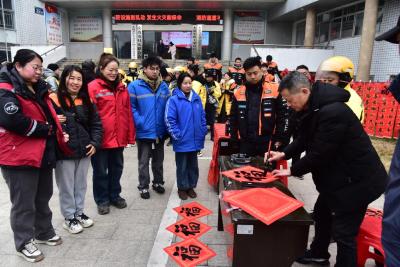 市总工会：筹资91.5万元关怀3326 名职工