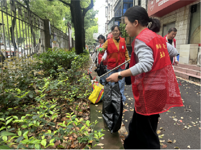 东岳路街道：整治环境卫生 共建美好家园