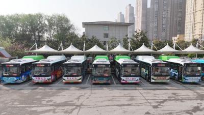 坐一趟公交 读懂一座城 我市七大主题公交车上线