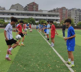 绿茵“种子”扎根乡镇 金山店中学校园足球“炼成记”