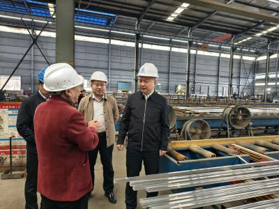市领导调研我市重点铝型材企业