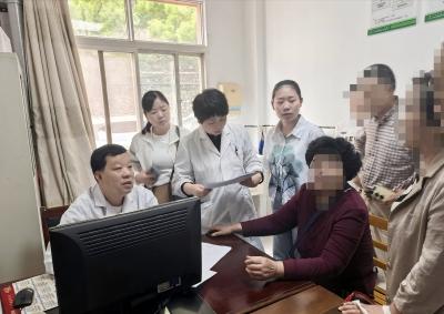 服务特殊群体 专项诊疗送上门