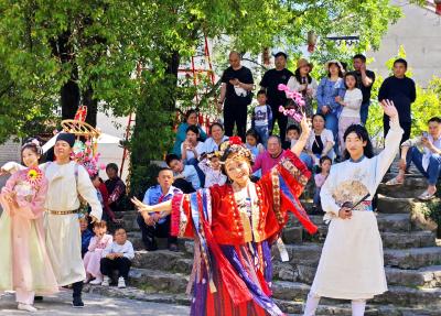 大冶—通山“双20”文旅盛宴5月17日相约沼山古村桃乡！