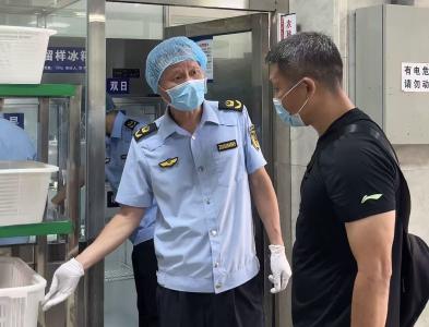 高考季：市市场监督管理局全力守护考生“盘中餐”