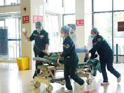 钟祥市人民医院：加强实战演练 提升应急救援能力