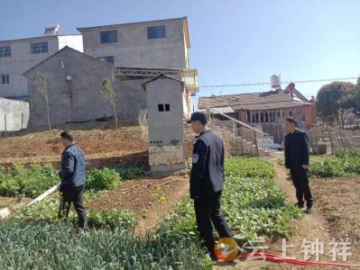 长寿镇：人人参与  铲除罂粟