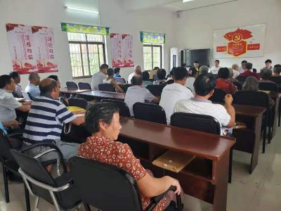 暖心善举传温暖    积分奖励来表彰