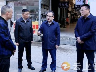 周军强调 念好安全经  绷紧安全弦  以“时时放心不下”的责任感做好安全隐患排查和整改