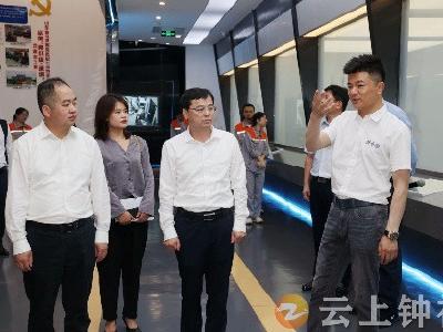 杨孟富在山东开展招商引资活动