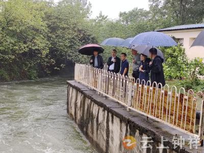 白海峰在黄坡水库开展第三季度河长制巡河检查