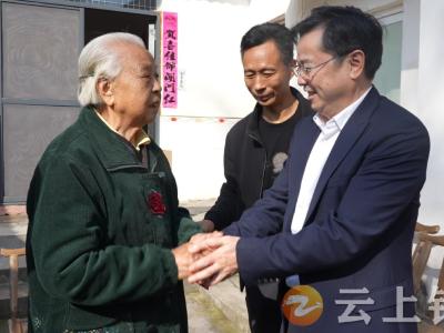 杨孟富在丰乐镇走访慰问百岁老人  调研基层党建、农村人居环境整治工作
