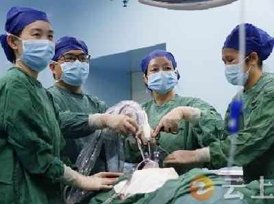 “肚脐眼”里切肿瘤  术后就能下地走——钟祥市人民医院经脐单孔腹腔镜摘除体内巨型肿瘤