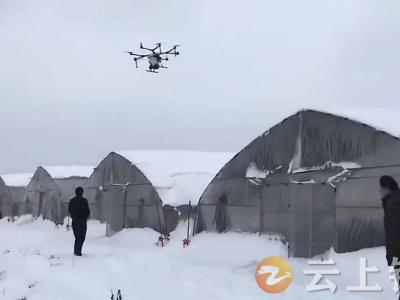 钟祥市：无人机出战 “硬核”除雪