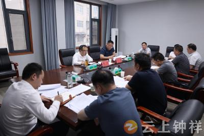 周军强调 牢固树立“工业强县”发展理念 盯重点 强调度 抓服务 全力推动县域经济高质量发展