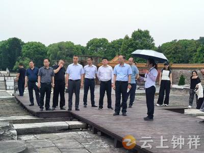湖北省社科联到钟祥调研基层文化建设