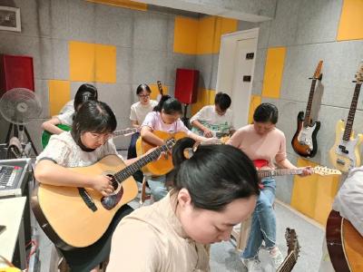 建设青年发展型城市丨青年夜校“音”你而精彩~ 