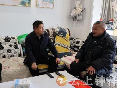 省总工会到钟祥开展送温暖走访慰问活动