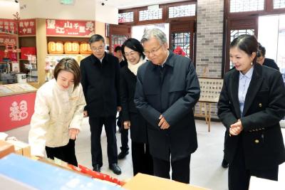 李殿勋到襄阳市调研 